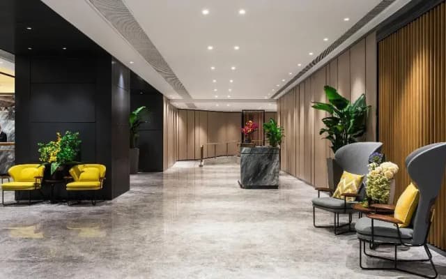 Royal Park Hotel - photo 2