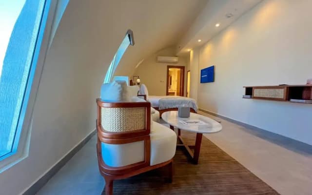Western Hotel Liwa - photo 4