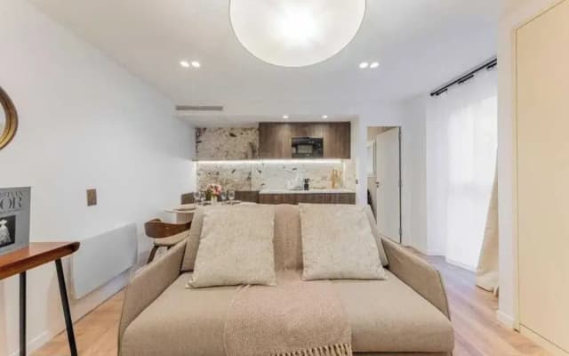 Chic Apartment AC - 1bdr/4p - Carreau du Temple - photo 4