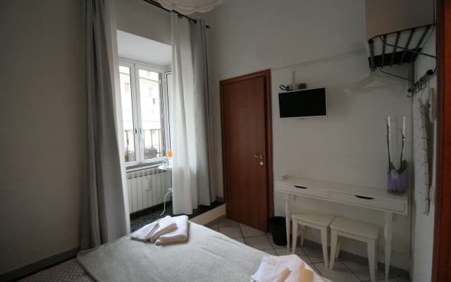 Claudia Rooms - photo 3