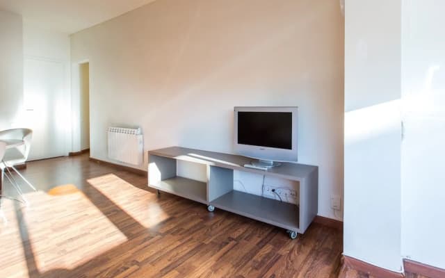 F02 Ultra Central 1 bedroom - photo 4