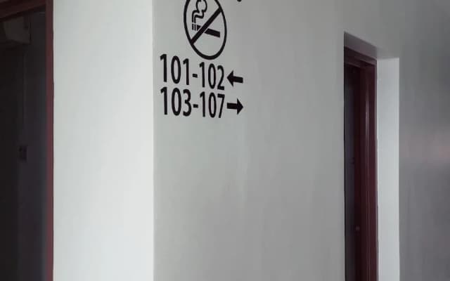 Station Inn Hotel - photo 2