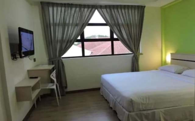 Merlin Hotel - photo 4