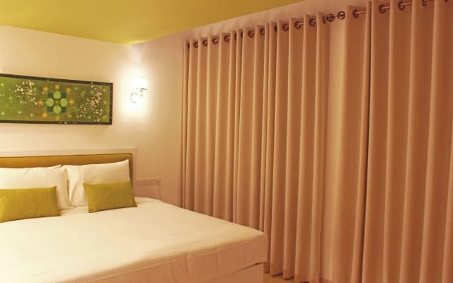 Thilhara Colombo - photo 2