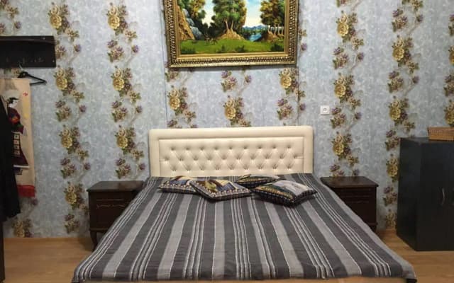 Giorgi's Place Apartments - photo 2