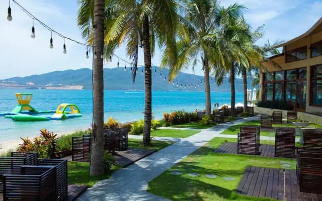 Hon Tam Resort (formerly MerPerle Hon Tam Resort) - photo 2