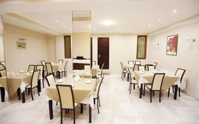 Hotel Ciskari Hotel - photo 4