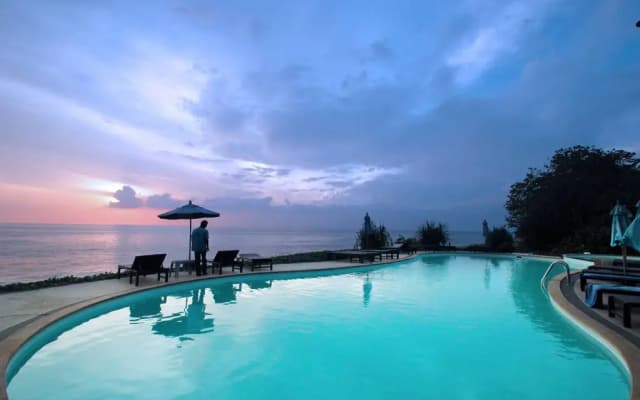 Amantra Resort & Spa Resort Hotel - photo 5
