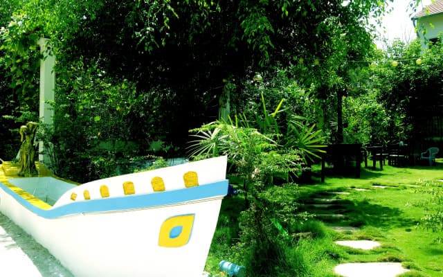 Camellia Resort & Spa Hotel - photo 5