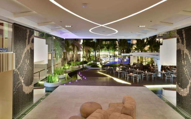 Dream Phuket Hotel and Spa - photo 5