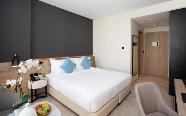 Beach Walk Hotel - photo 5