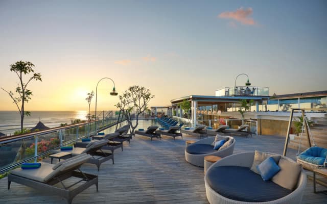 Aston Canggu Beach Resort - photo 4