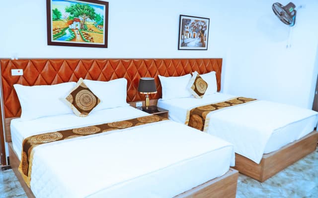 Queen Hotel 2 - photo 5