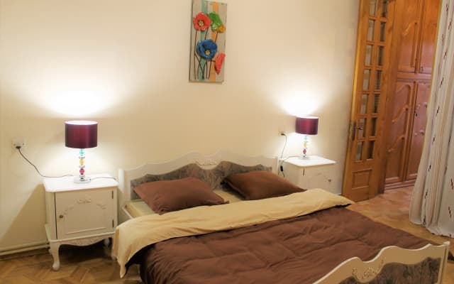 Rustaveli Avenue 1 Hostel - photo 4