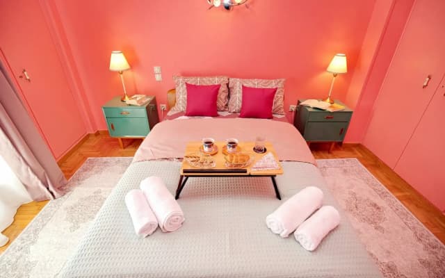 Retro Athens Apartments - photo 2
