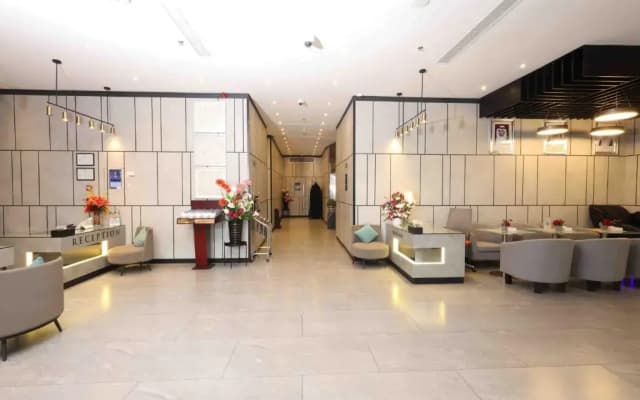 Fortis Hotel - photo 4