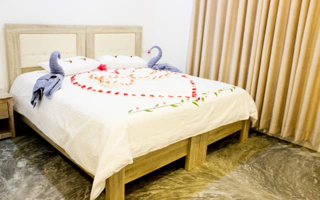 Holiday Grand Maldives Guest House - photo 4