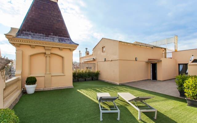 Barcelona Best Services Apartments - photo 4