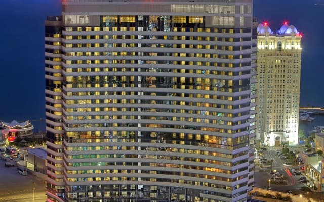 The Curve Hotel - photo 2