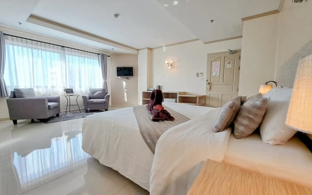 Thipurai City Hotel - photo 2