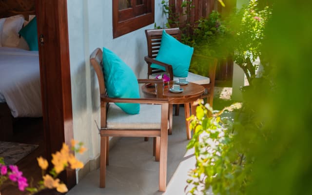 Island Luxury Boutique Hotel, Fulhadhoo - photo 2