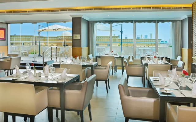 Armada Avenue Hotel JLT - photo 4