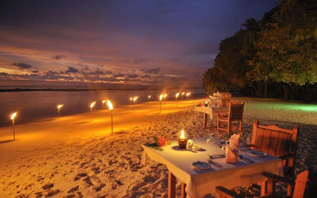 Royal Island Resort & Spa - photo 5