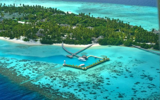 Ayada Maldives Hotel - photo 2