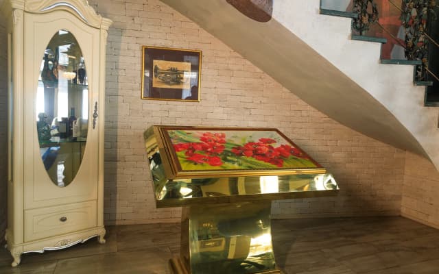 Wine Palace Hotel - photo 3