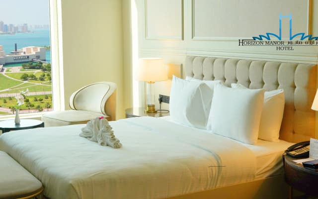 Horizon Manor Hotel - photo 2