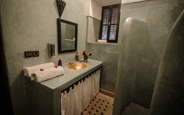 Riad Azalia Guest House - photo 2