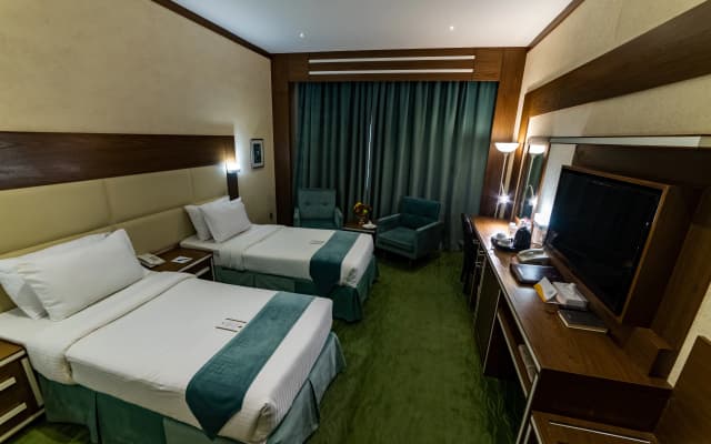 Ras Al Khaimah Hotel - photo 2