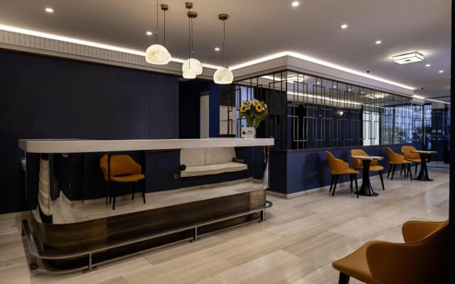 De Castiglione Hotel - photo 5