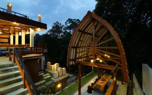 Little Ubud River View Villa - photo 2