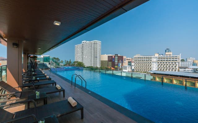 Acqua Hotel Pattaya - photo 3