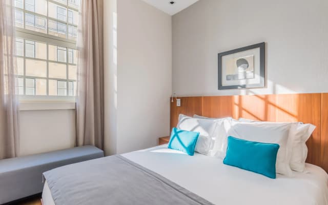 Augusta Residence Apartments - photo 2