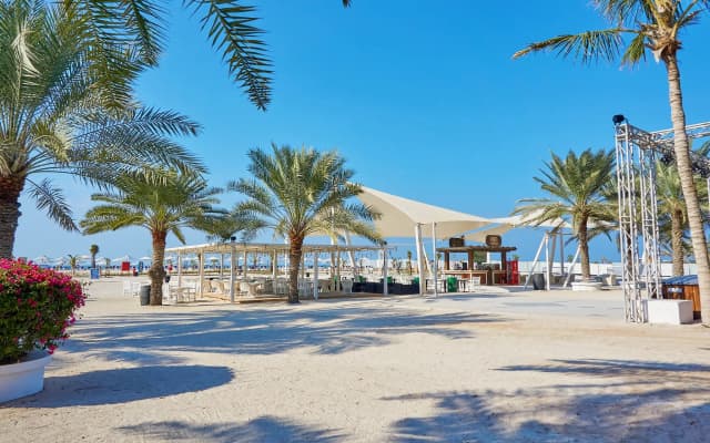 Al Hamra Palace At Golf&Sea Apart-hotel - photo 3