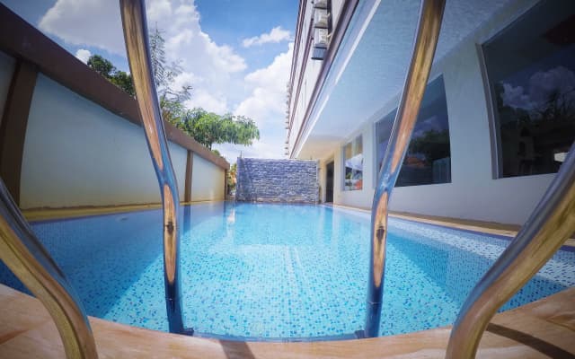 Sky Garden Boutique Hotel - photo 3