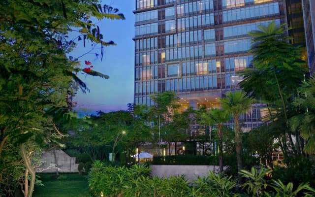 The Grove Suites Hotel - photo 2
