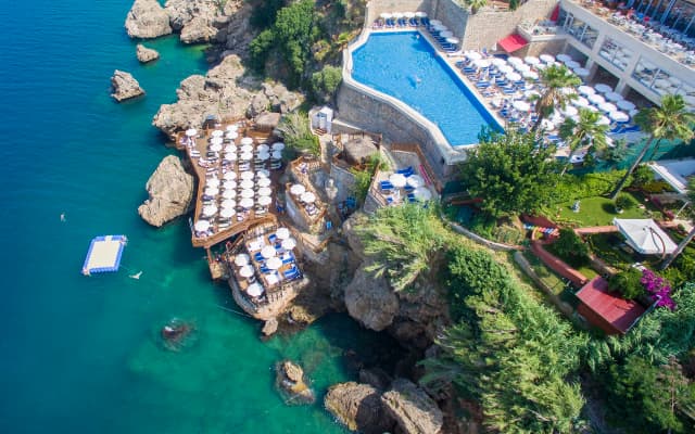 Ramada Plaza by Wyndham Antalya - photo 3