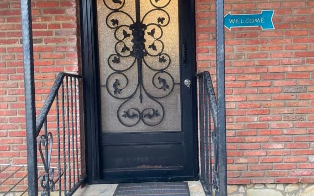 48 Apartments - photo 3