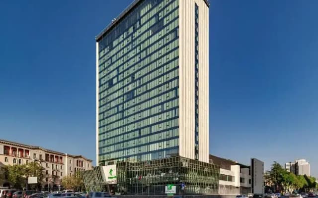 Holiday Inn Tbilisi, an IHG Hotel - photo 3