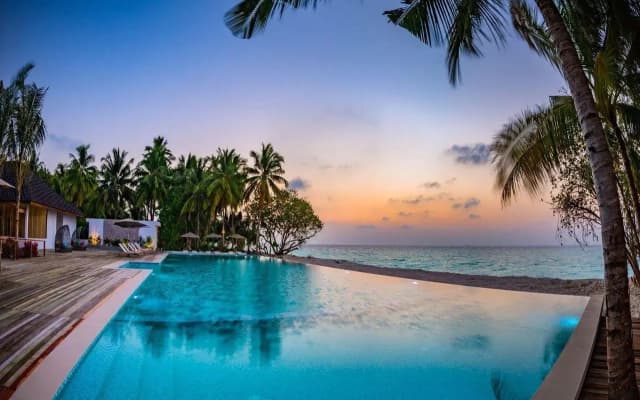 Fiyavalhu Resort Maldives - photo 3
