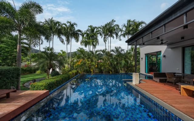 Aroha Villa with Private Pool Near Nai Harn Beach Villa - photo 2