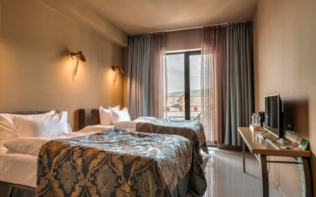 Brim Hotel - photo 5