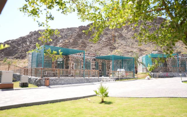 Dibba Mountain Park Hotel - photo 2