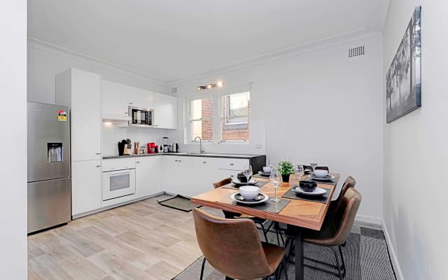 Private Beach House in Bondi Apartments - photo 5