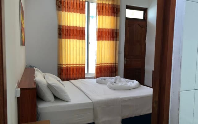 Mathiveri Inn Guest House - photo 3