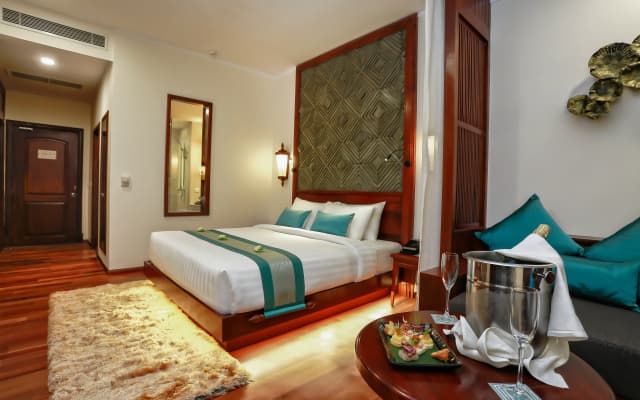 THE PRIVILEGE FLOOR by Lotus Blanc - photo 3