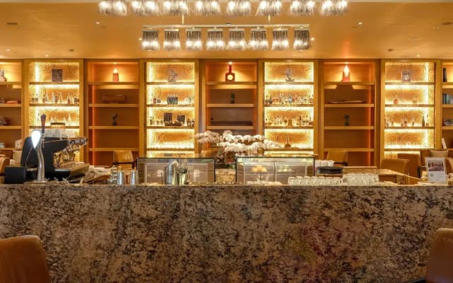 JW Marriott Hotel & Suites Saigon Hotel - photo 3